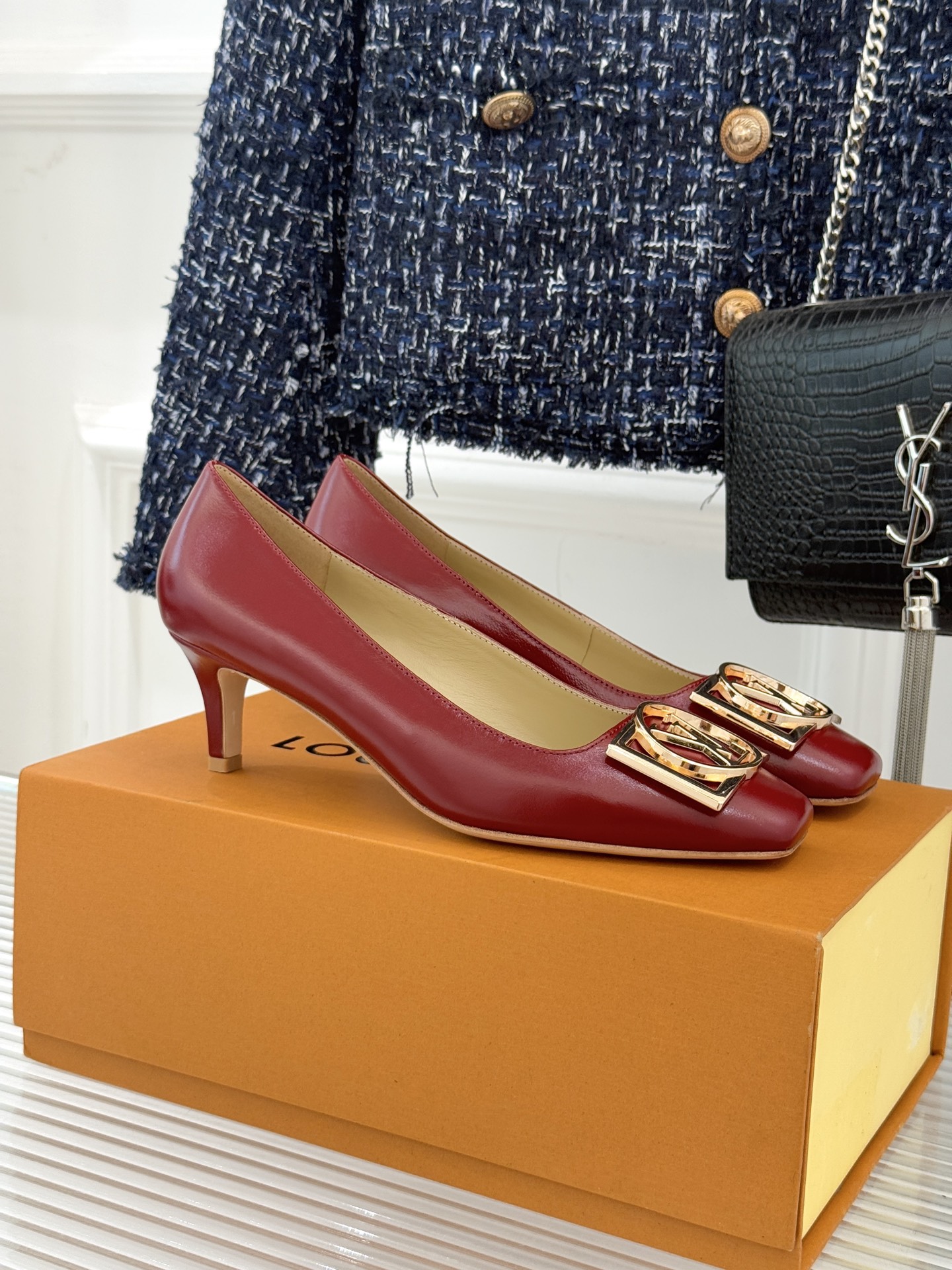Women's high heels